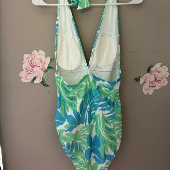 Women’s Cupshe one piece tropical swimsuit medium - Picture 7 of 8